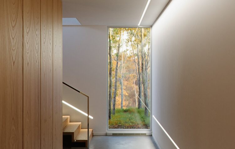 HRZ8715F Recessed Indirect Hallway Linear Light with Hidden Frosted Lens